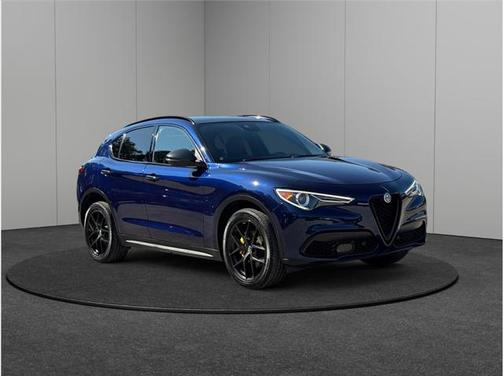 2019 Alfa Romeo Stelvio Ti Sport