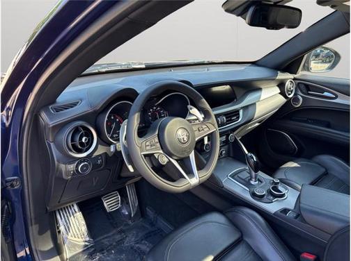 2019 Alfa Romeo Stelvio Ti Sport
