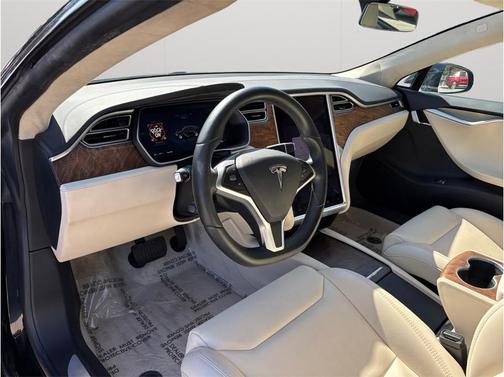 2018 Tesla Model S 75D