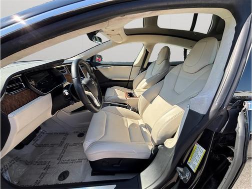 2018 Tesla Model S 75D
