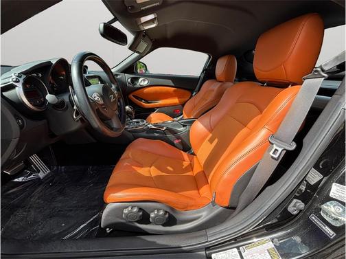 Magnetic Black Metallic 2013 Nissan 370Z Touring