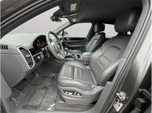 2019 Porsche Cayenne Base