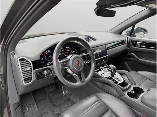 2019 Porsche Cayenne Base