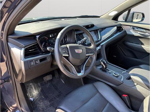 2025 Cadillac XT6 Premium Luxury FWD