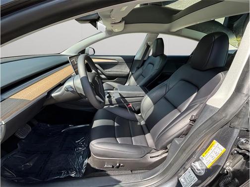 Gray 2023 Tesla Model 3 Standard Range