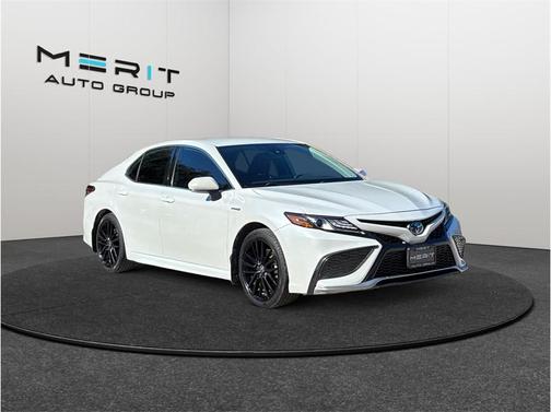 2021 Toyota Camry XSE