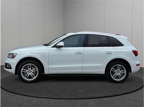 2015 Audi Q5 2.0T Premium Plus