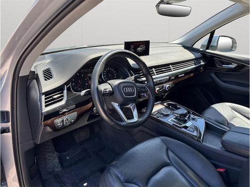 Florett Silver Metallic 2018 Audi Q7 3.0T Premium
