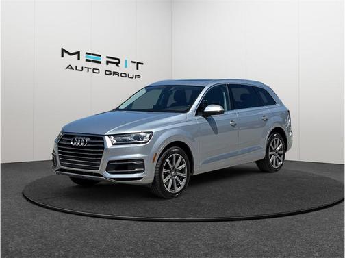 Florett Silver Metallic 2018 Audi Q7 3.0T Premium