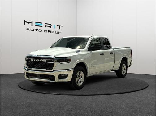 Bright White Clearcoat 2025 RAM 1500 Big Horn/Lone Star