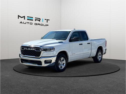 Bright White Clearcoat 2025 RAM 1500 Big Horn/Lone Star