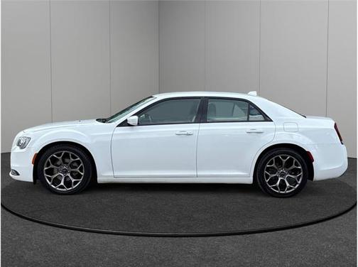 2017 Chrysler 300 S