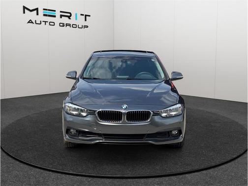 Mineral Gray Metallic 2016 BMW 320 i