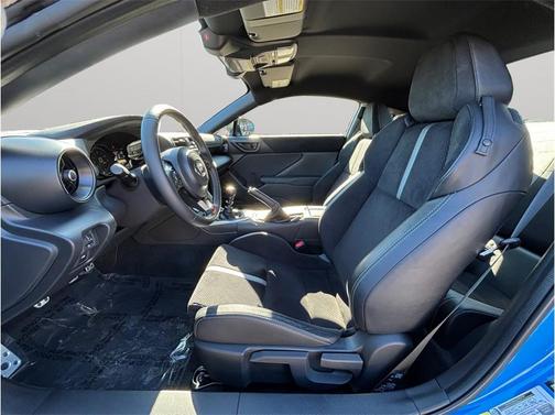 2024 Toyota GR86 Premium