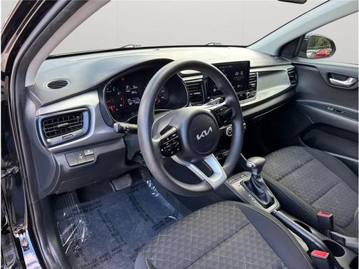 2022 Kia Rio S