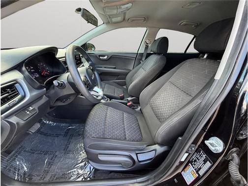 2022 Kia Rio S