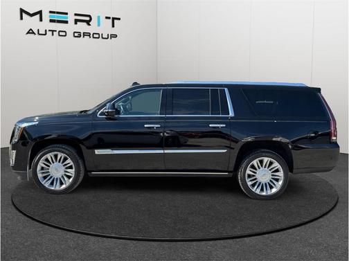 2019 Cadillac Escalade ESV Sport Platinum