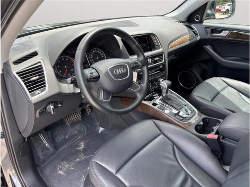 2017 Audi Q5 2.0T Premium Plus