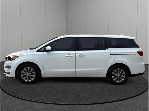2020 Kia Sedona LX