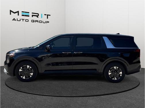 Aurora Black Pearl 2026 Kia Carnival Hybrid LXS