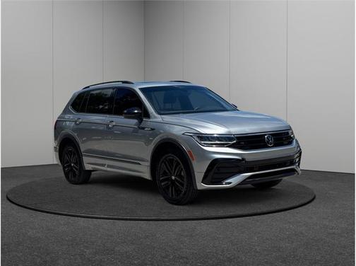 2022 Volkswagen Tiguan 2.0T SE R-Line Black 4MOTION