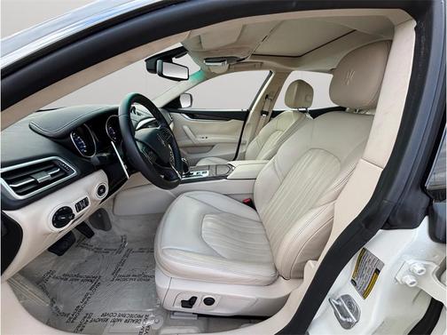 2016 Maserati Ghibli S