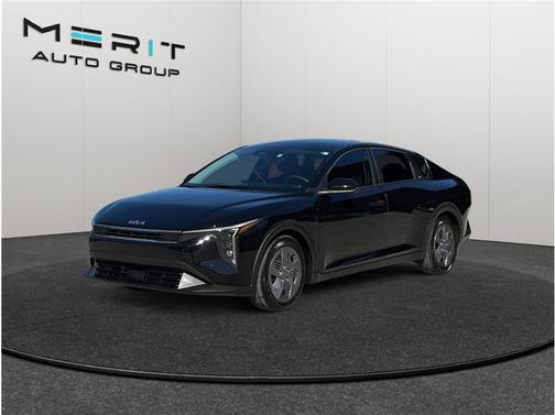 2025 Kia K4 LX
