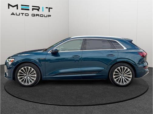 Blue 2019 Audi e-tron Prestige