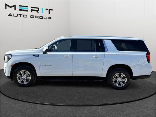 2022 GMC Yukon XL SLE