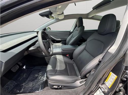 Stealth Grey 2024 Tesla Model 3 Standard Range