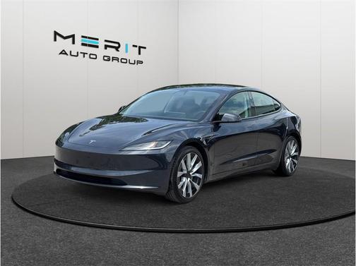 Stealth Grey 2024 Tesla Model 3 Standard Range