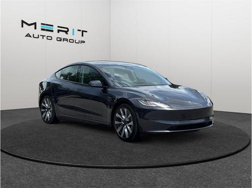 Stealth Grey 2024 Tesla Model 3 Standard Range