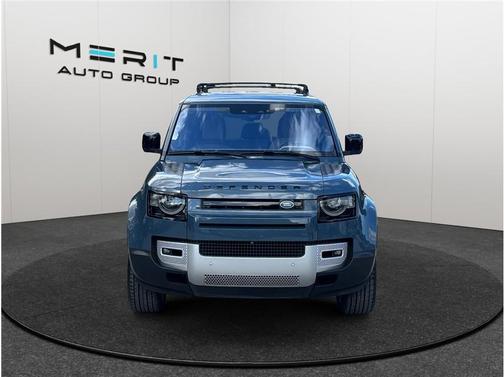 2020 Land Rover Defender 110 SE