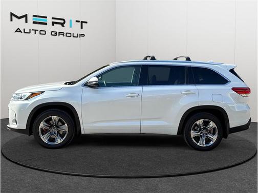 2019 Toyota Highlander Limited Platinum