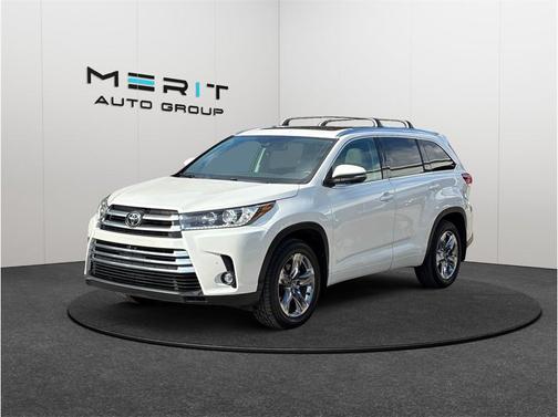 2019 Toyota Highlander Limited Platinum