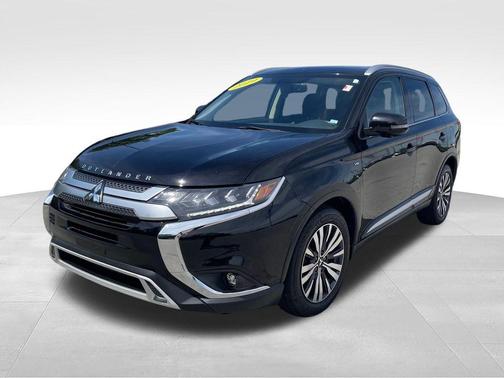 Labrador Black Metallic 2019 Mitsubishi Outlander GT