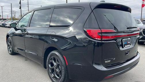2022 Chrysler Pacifica Hybrid Limited