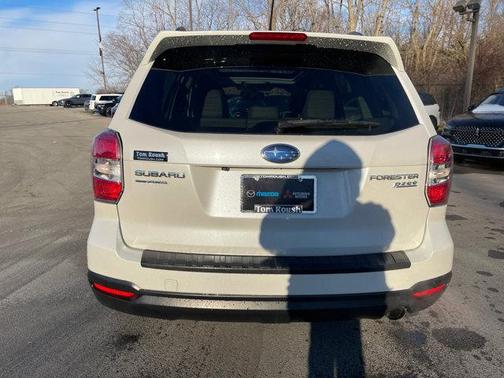 2015 Subaru Forester 2.5i Touring