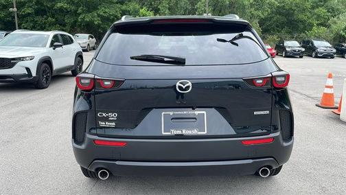 2025 Mazda CX-50 2.5 S Preferred Package