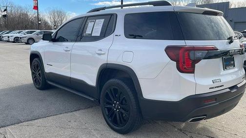 2023 GMC Acadia AWD SLT