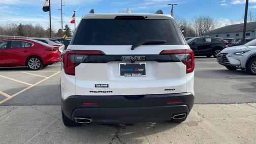 2023 GMC Acadia AWD SLT