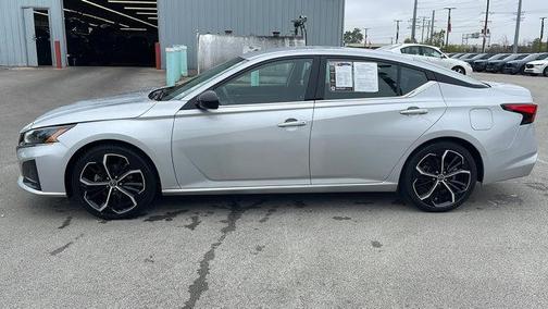 2024 Nissan Altima SR FWD