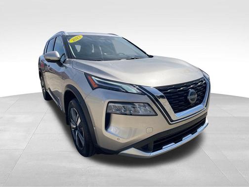 Champagne Silver Metallic 2023 Nissan Rogue Platinum