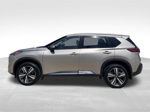Champagne Silver Metallic 2023 Nissan Rogue Platinum