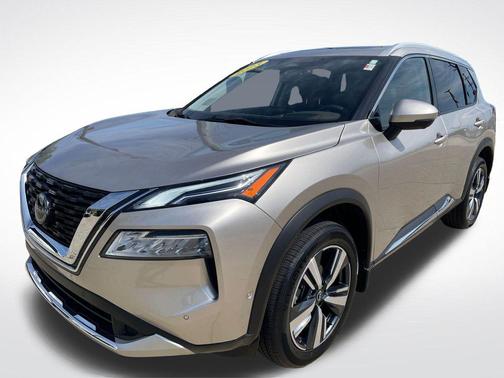 Champagne Silver Metallic 2023 Nissan Rogue Platinum