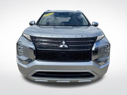 Silver 2023 Mitsubishi Outlander PHEV SEL