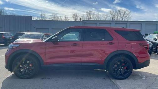 2022 Ford Explorer ST