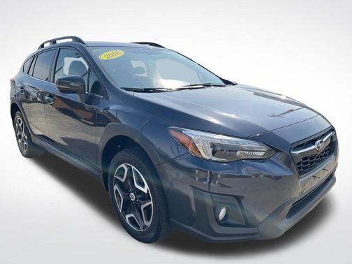 Dark Gray Metallic 2018 Subaru Crosstrek 2.0i Limited