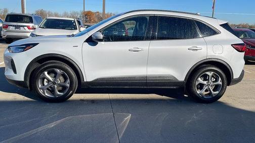 2025 Ford Escape ST-Line Select