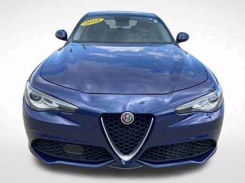 Montecarlo Blue Metallic 2018 Alfa Romeo Giulia Base